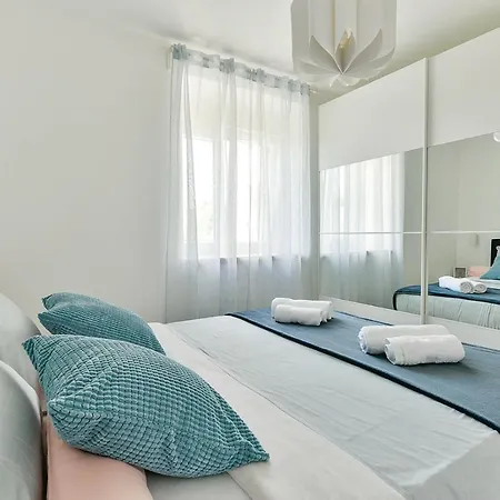 Aura Apartman Poreč