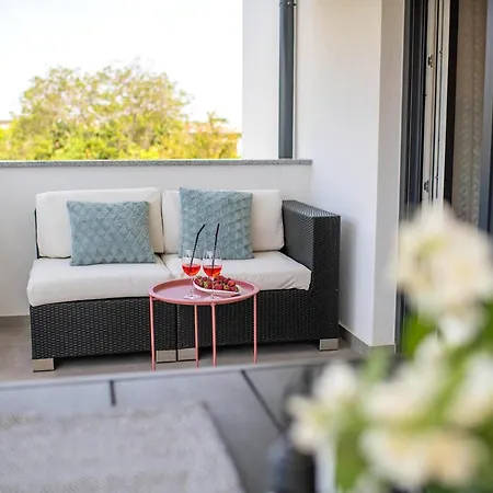 Aura Apartament Poreč